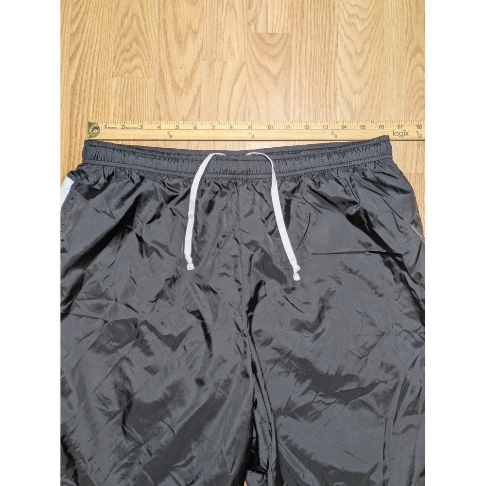 Nike Mens Vintage Y2K Athletic Nylon Mesh Lined Shorts Black XL - Picture 2 of 5